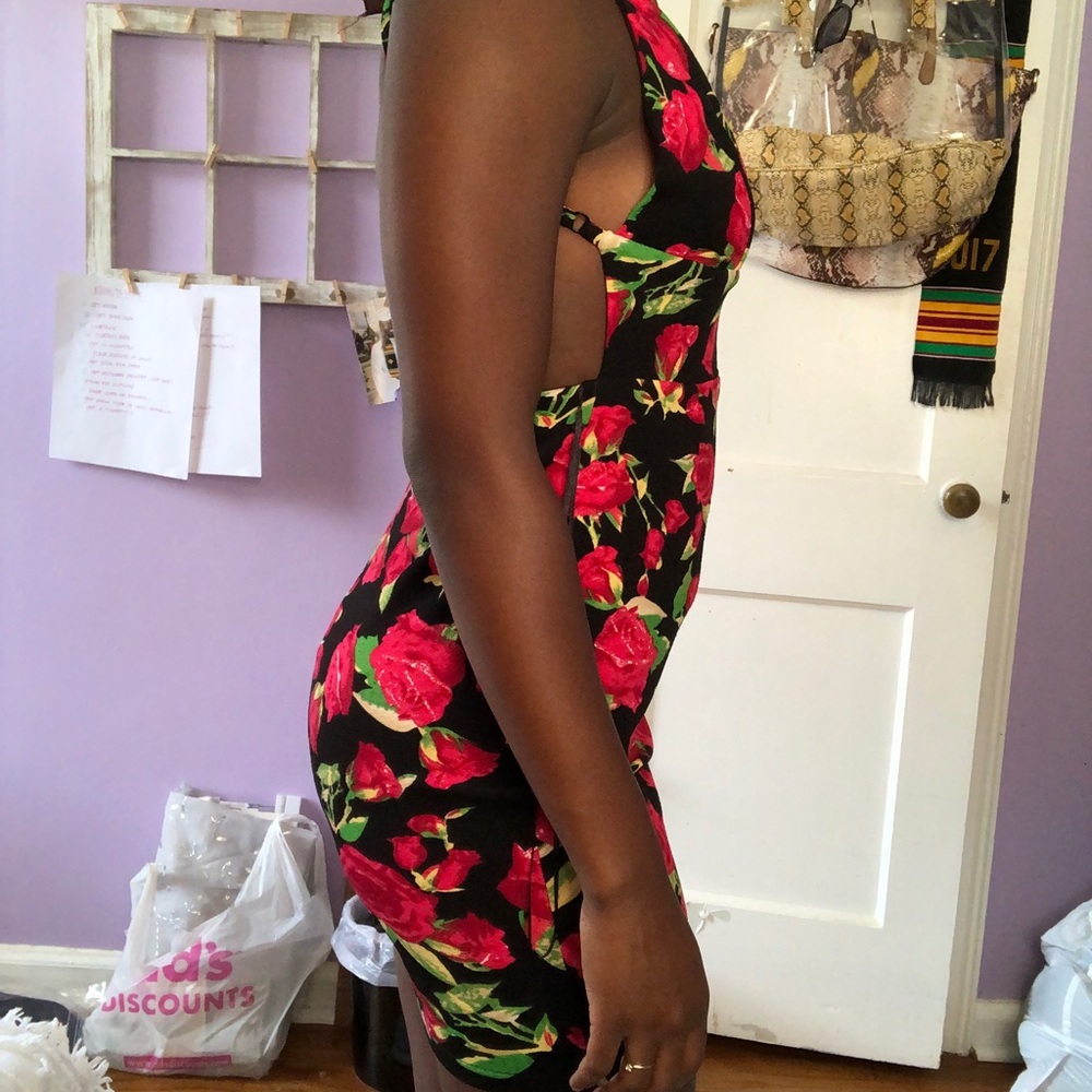 FLORAL DRESS - Picture 2 of 4